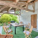 Hébergement de vacances à Cuneges
