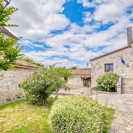 à Casa de Férias Cuneges